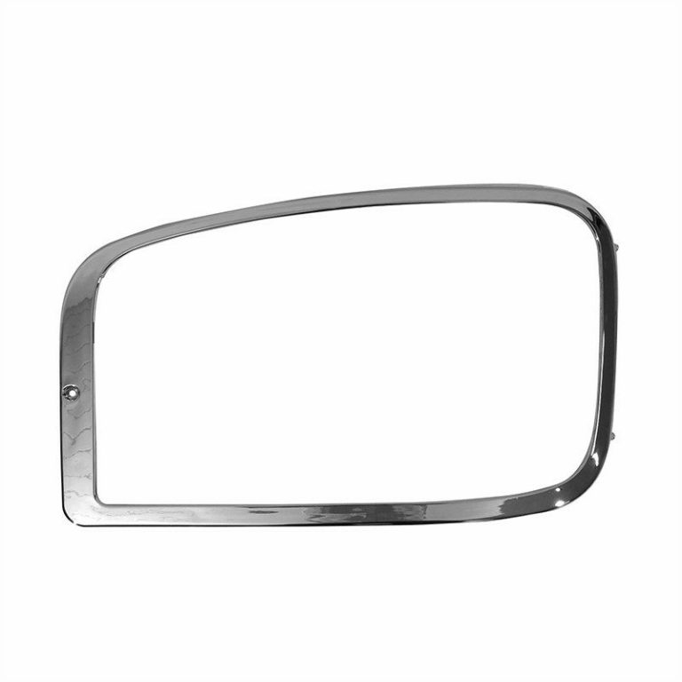 M30050-Moldura-Cromada-Farol-Mercedes-Benz-Axor-Lado-Esquerdo