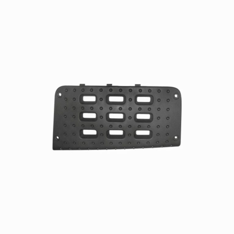 W51009-Pisante-Inferior-do-Estribo-Volkswagen-Constellation-Teto-Alto-Lado-Direito