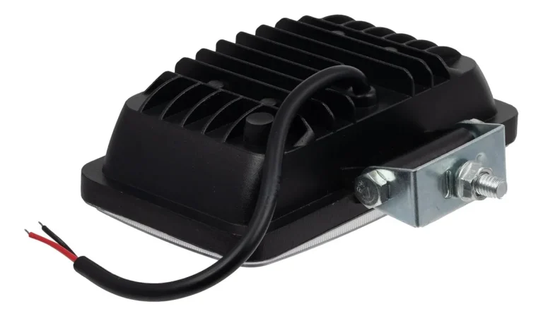 D_NQ_NP_2X_600412-MLB71824620216_092023-F-kit-10-farol-de-milha-24w-8-leds-12v-24v-carro-jeep-caminhoe