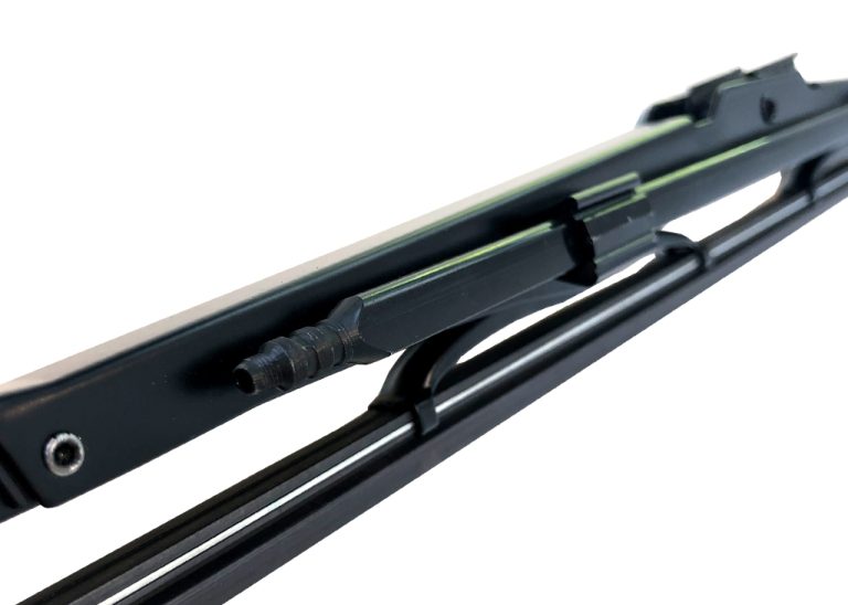 faixa_refletiva_parachoque_35_faixa_lateral_avery_caminhao_15611_3_0c07c5a24d273f2506e52fc661a7c147